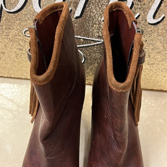 Lauren Ralph Lauren Carah tassel boots, size 6.5, NWT - Picture 6 of 16